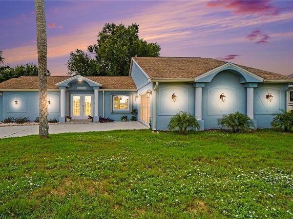 12001 SW Kingsway CIR, LAKE SUZY, FL 34269