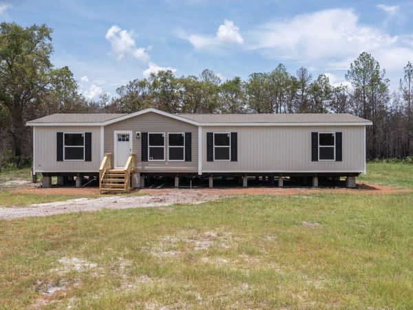 153 Brushy Creek Road, Hortense, GA 31543