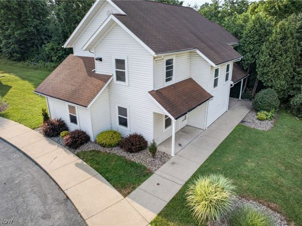 2814 Vestal Road, Youngstown, OH 44509