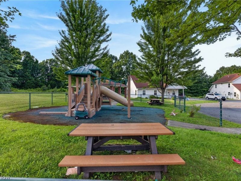 2814 Vestal Road, Youngstown, OH 44509 Photo 16
