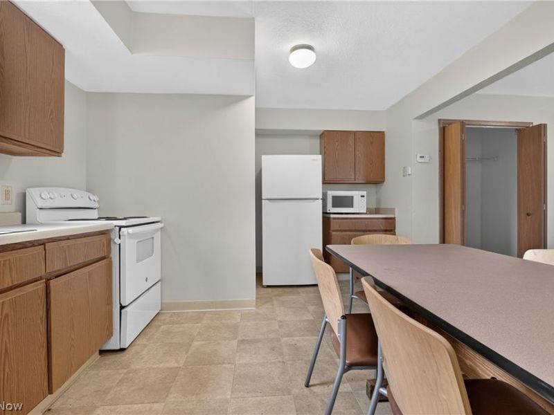 2814 Vestal Road, Youngstown, OH 44509 Photo 39