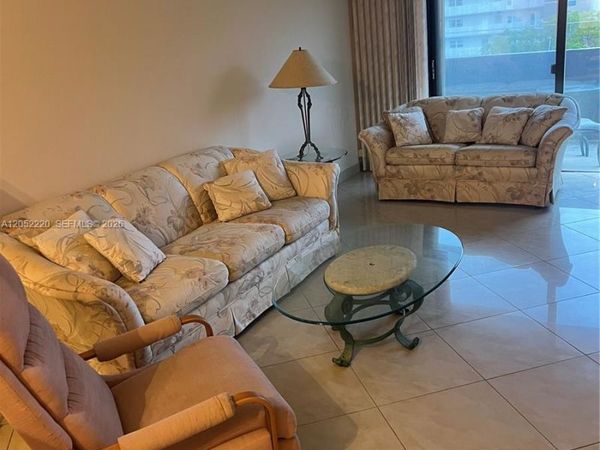 1301 NE 7th , Unit 405, Hallandale Beach, FL 33009