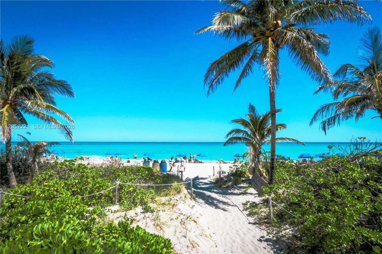 1985 S Ocean Dr , Unit 5D, Hallandale Beach, FL 33009 Photo