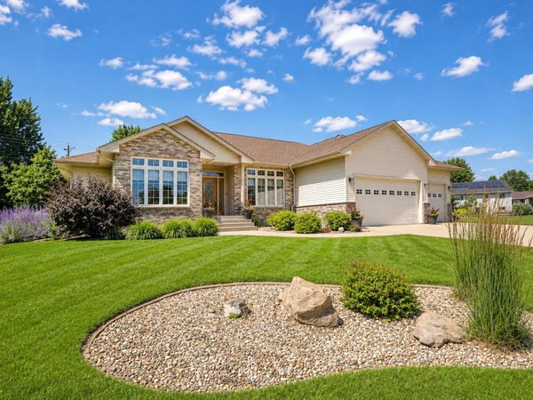 1507 18th Avenue SW, Austin, MN 55912