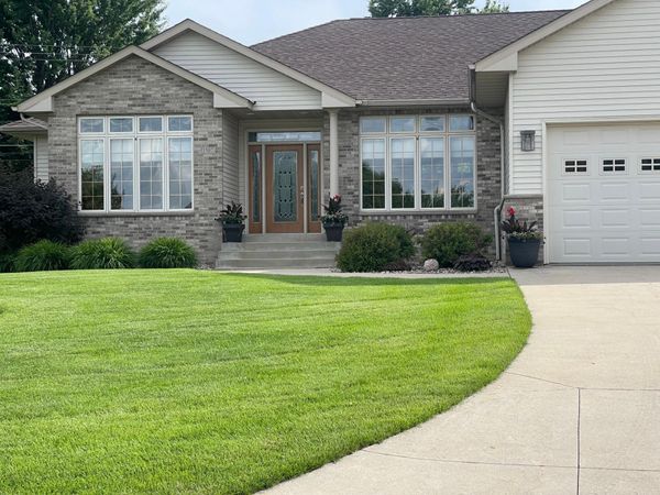 1507 18th Avenue SW, Austin, MN 55912