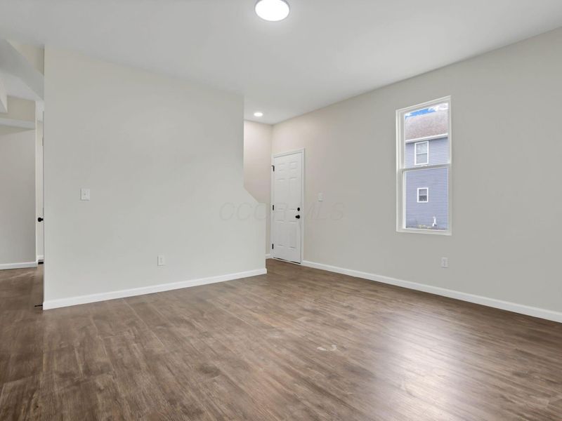 184-186 E Morrill Avenue, Columbus, OH 43207 Photo 8