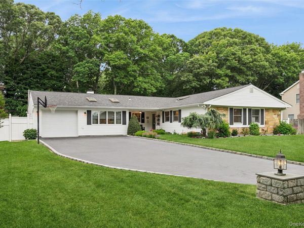 16 Parson Drive, Stony Brook, NY 11790