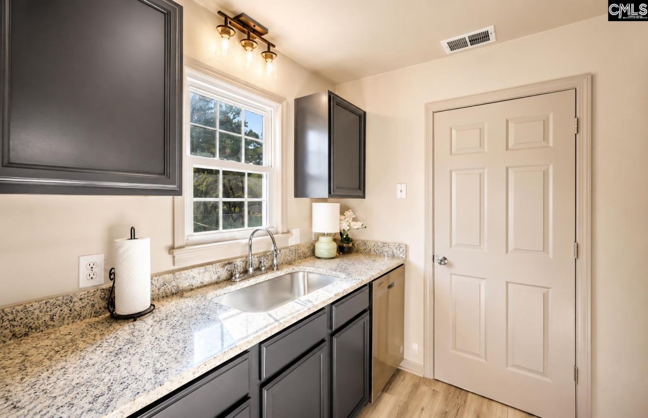103 Bickleigh Road  Photo 8