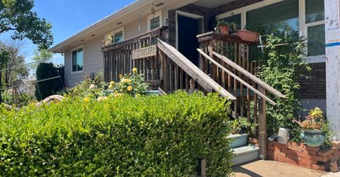215 E Sierra View Dr, Jackson, CA 95642 Photo