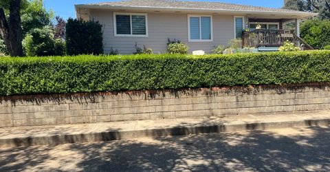 215 E Sierra View Dr, Jackson, CA 95642 Photo