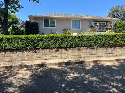 215 E Sierra View Dr, Jackson, CA 95642 Photo