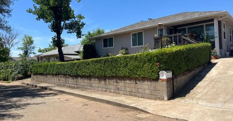 215 E Sierra View Dr, Jackson, CA 95642 Photo
