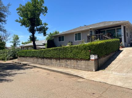 215 E Sierra View Dr, Jackson, CA 95642 Photo