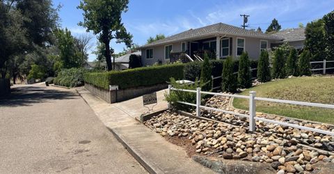 215 E Sierra View Dr, Jackson, CA 95642 Photo