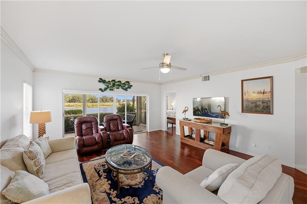 6260 Bellerive Ave, Unit 404, Naples, FL 34119 Photo