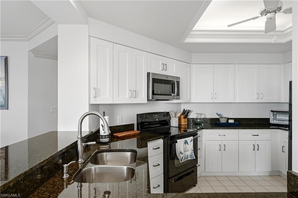 6260 Bellerive Ave, Unit 404, Naples, FL 34119 Photo