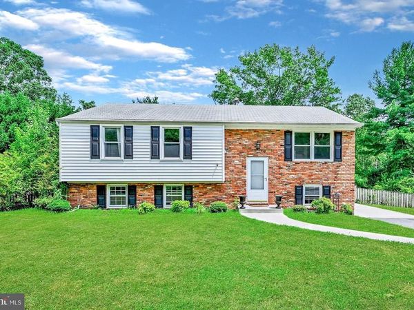 449 CLOVERDALE CIRCLE, SEVERNA PARK, MD 21146