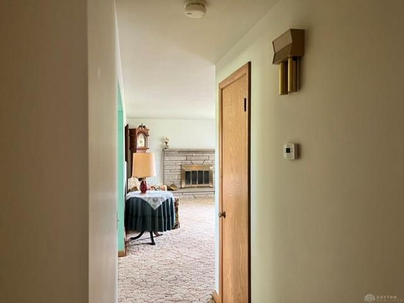 2520 Hollyview St NE, Canton, OH 44721 Photo 42