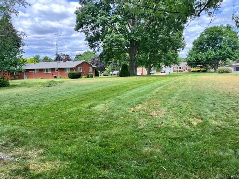 2520 Hollyview St NE, Canton, OH 44721 Photo 80