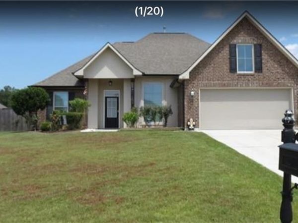 812 WHITE PINE Drive , Ponchatoula, LA 70454
