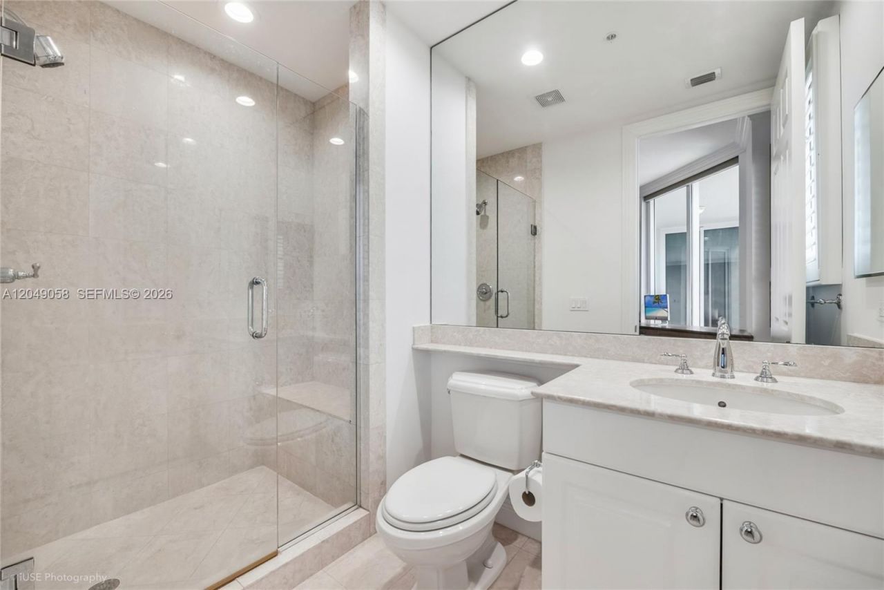 13621 Deering Bay Dr, Unit 502, Coral Gables, FL 33158 Photo