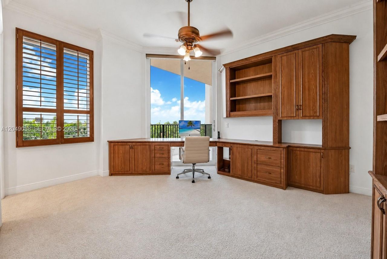 13621 Deering Bay Dr, Unit 502, Coral Gables, FL 33158 Photo