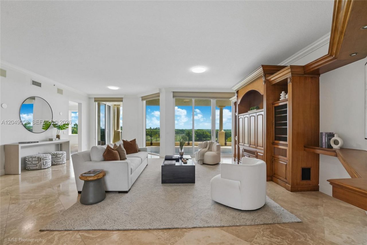 13621 Deering Bay Dr, Unit 502, Coral Gables, FL 33158 Photo
