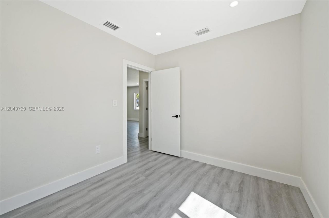 1720 NW 67th St , Miami, FL 33147 Photo