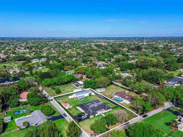 5431 SW 109th Ave , Davie, FL 33328