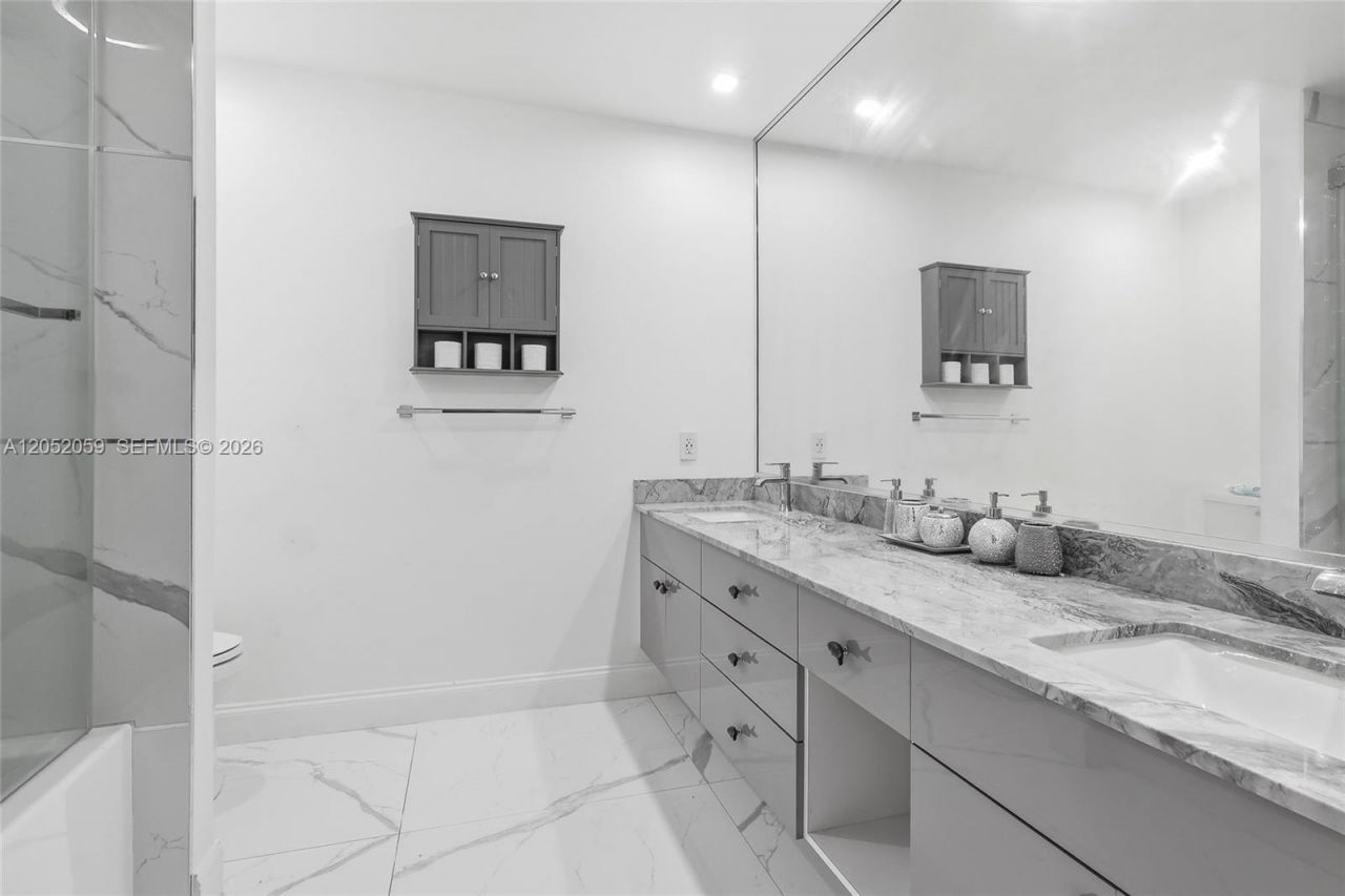 5431 SW 109th Ave , Davie, FL 33328 Photo