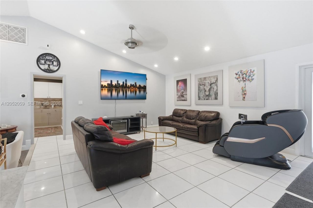 5431 SW 109th Ave , Davie, FL 33328 Photo
