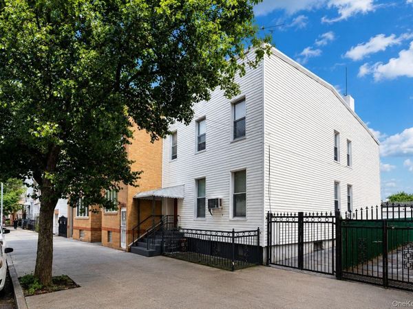 6340 60th Place , Ridgewood, NY 11385