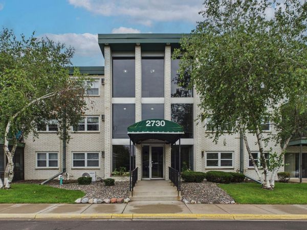 2730 Dale Street N, Unit D110, Roseville, MN 55113