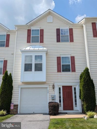 408 LAROSE DRIVE , COATESVILLE, PA 19320