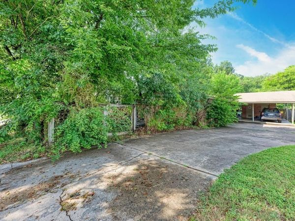 1805 Mohle DR, Unit B, Austin, TX 78703