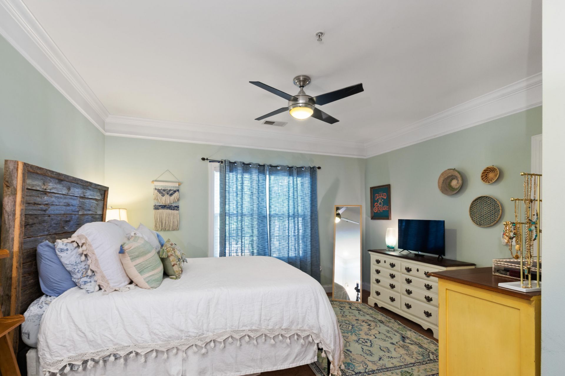 1025 Riverland Woods Place Photo 18