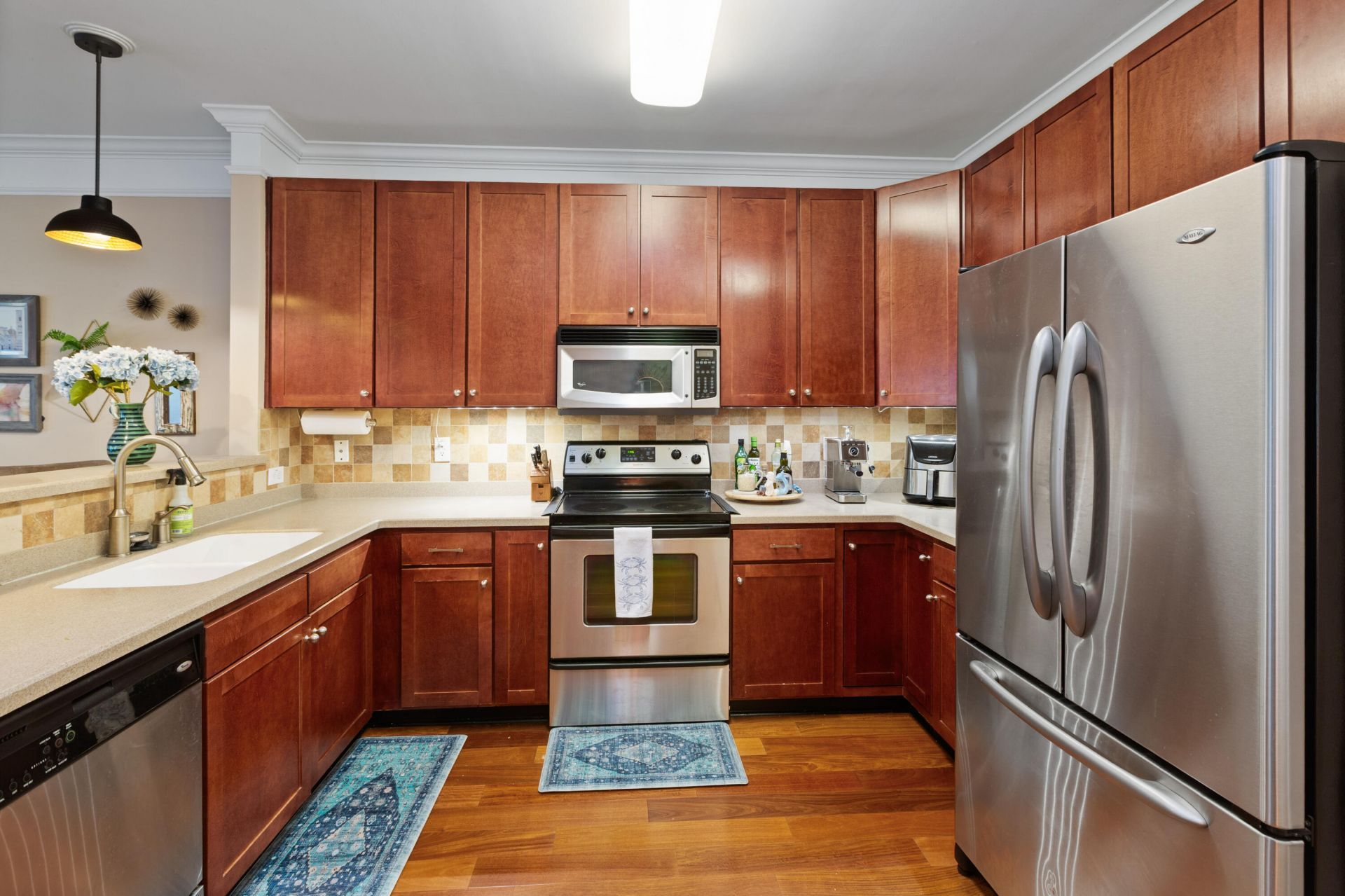 1025 Riverland Woods Place Photo 5