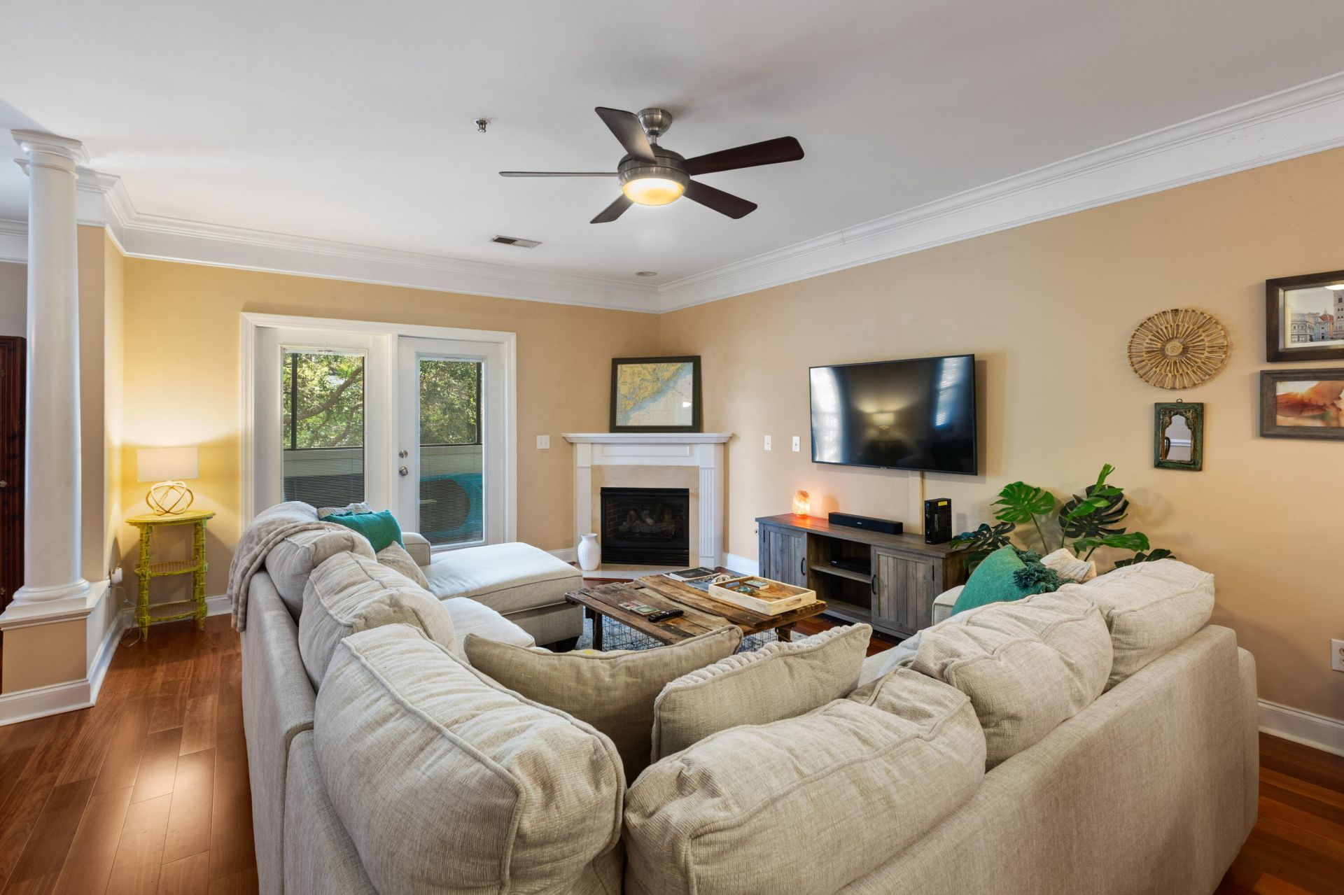 1025 Riverland Woods Place Photo 9