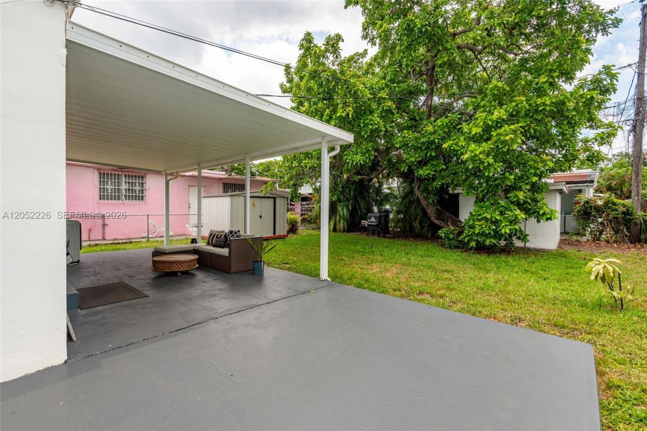 100 SW 58th Ave , Miami, FL 33144 Photo