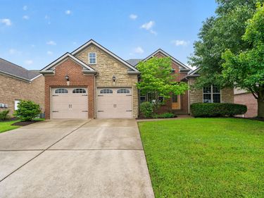 205 Red Oak Way, Nicholasville, KY 40356