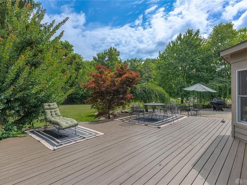 130 Edinburgh Drive, Springboro, OH 45066 Photo 12