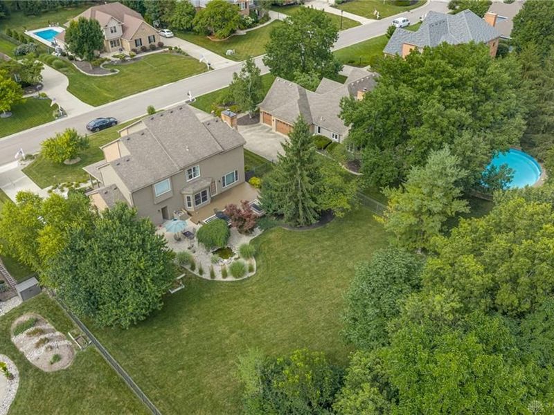 130 Edinburgh Drive, Springboro, OH 45066 Photo 14