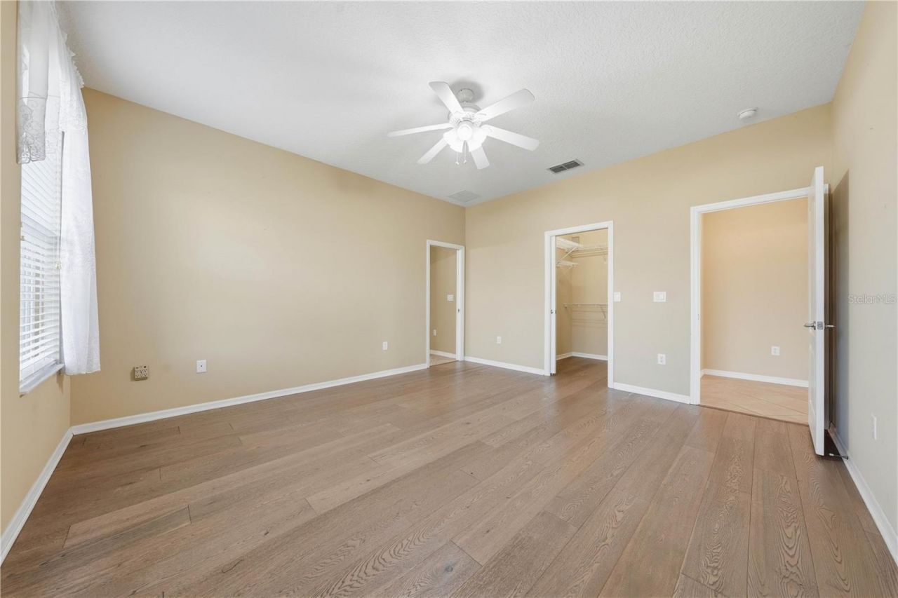 81 Twin Lake Cir, Umatilla, FL 32784 Photo