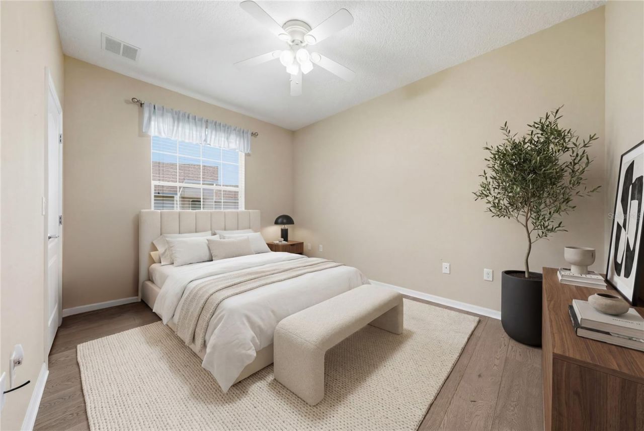 81 Twin Lake Cir, Umatilla, FL 32784 Photo