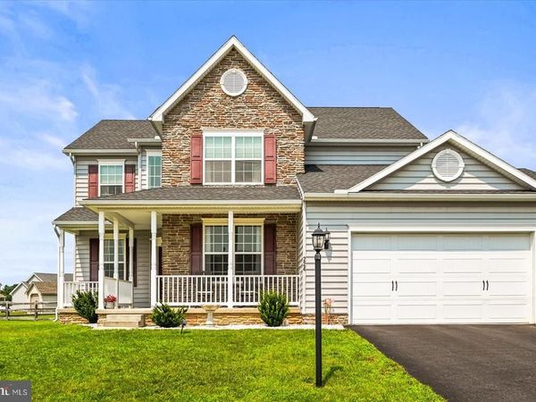 224 FRIENDLY DRIVE, HANOVER, PA 17331