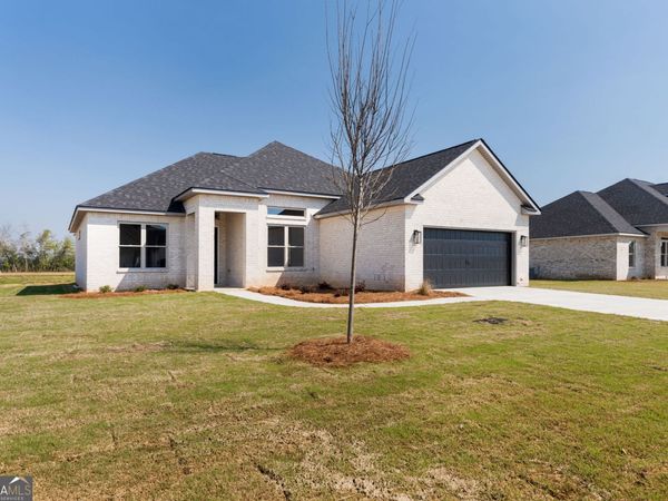 207 Farmland Circle, Perry, GA 31069