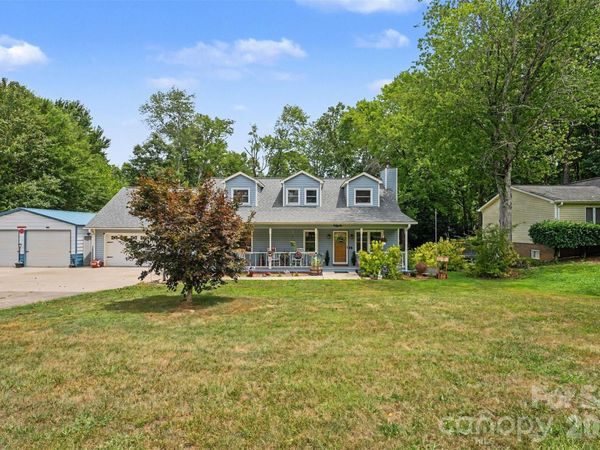 1446 32nd Street Court NE, Conover, NC 28613