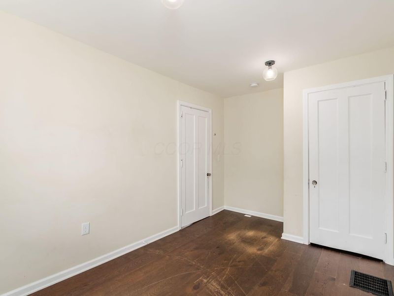 845 Sunbury Road , Columbus, OH 43219 Photo 17
