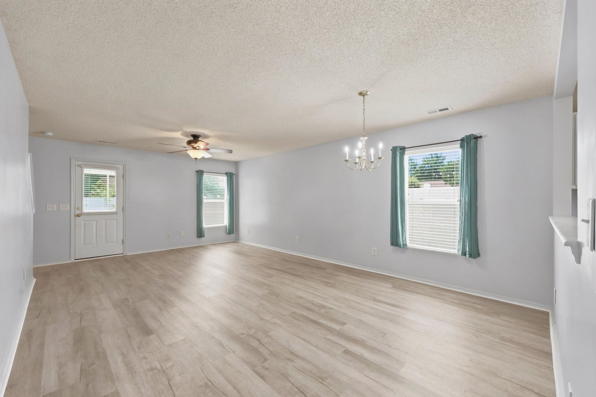 914 Bur Oak Ct.  Photo 10