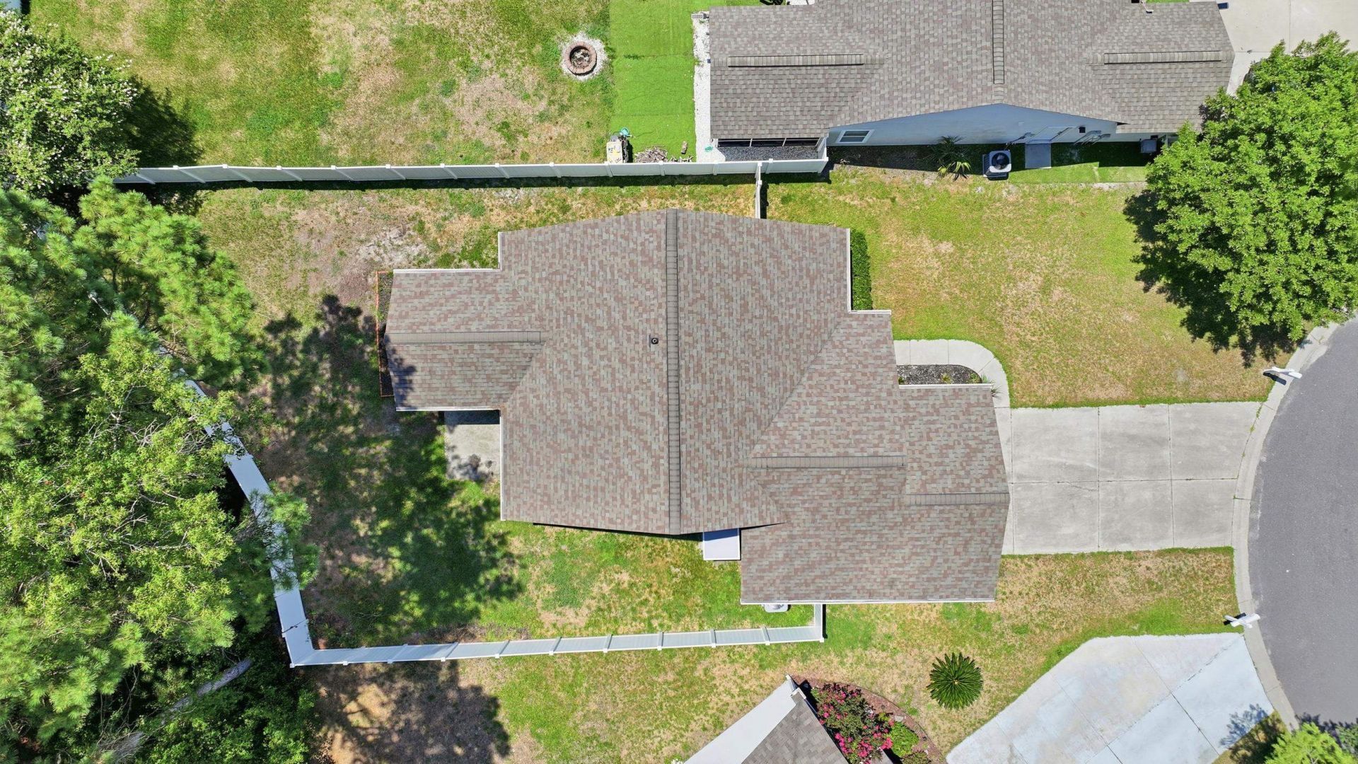 914 Bur Oak Ct.  Photo 28